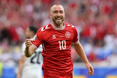 إريكسن: قادرون على تحقيق شيء مميز في فولفسبورج